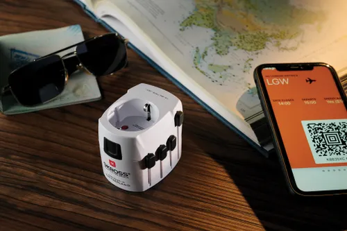 Adaptateur de Voyage universel 3-Pôles Pro personnalisé - Skross