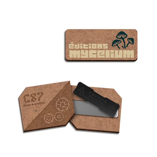 Badge mdf personnalisé ep 3 mm avec aimant maxi 20 cm2
