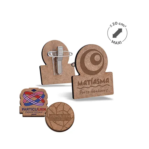 Badge personnalisé mdf ep 3 mm avec pince-epingle maxi 20 cm2