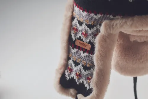 Bonnet publicitaire avec caches-oreilles - Yulong