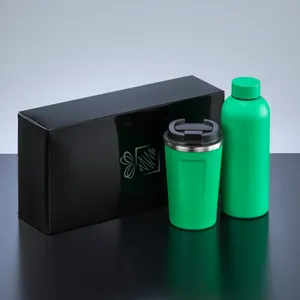 Coffret pour boissons: mug à café nordic et bouteille thermique nordic | Vert clair