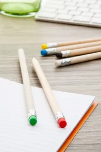 Crayon à papier publicitaire - Nancil | Vert / Naturelle