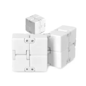 Cube magique et antistress personnalisé