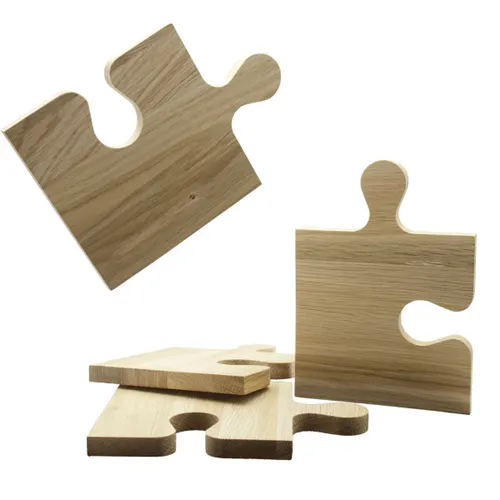 K05 - Set de 4 planches à découper puzzle personnalisé 100% FSC® chêne