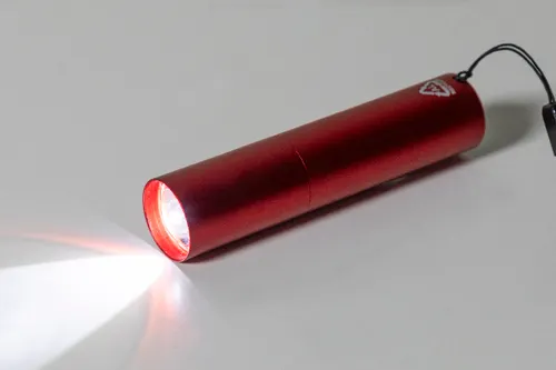 Lampe de poche rechargeable personnalisée en aluminium recyclé - Chargelight Tone