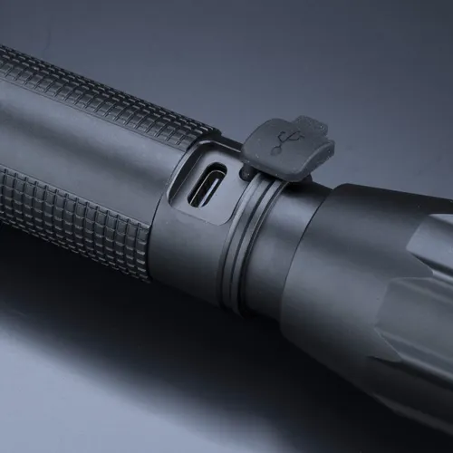 Optima grande lampe torche