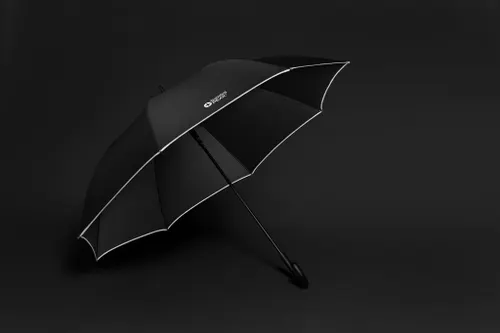 Parapluie 30'' à ouverture auto Swiss Peak OSLO  AWARE™ - Swiss Peak
