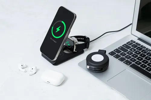 Porte-mobile RPU avec chargeur sans fil - LuxCharge Stand