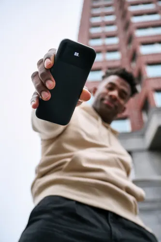 Powerbank 10.000mAh en plastique personnalisé RCS avec câbles Turbopack - XD Collection