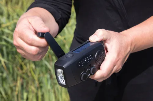 Radio d'urgence en plastique recyclé RCS RescueWave - XD Collection