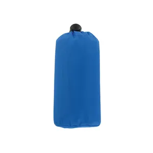 Serviette en microfibre personnalisée avec son pochon | Bleu 22