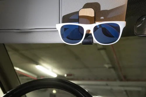 Support lunettes en RABS pour voiture - ShadeSnap