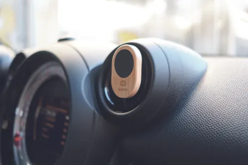 Support téléphone pour voiture à personnaliser - Ellagan