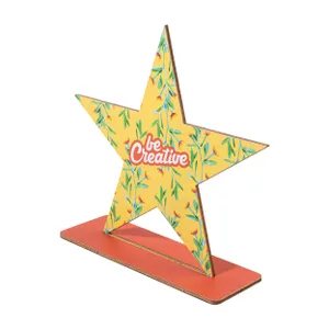 Trophée en bois personnalisé, en forme d'étoile - Wlobor