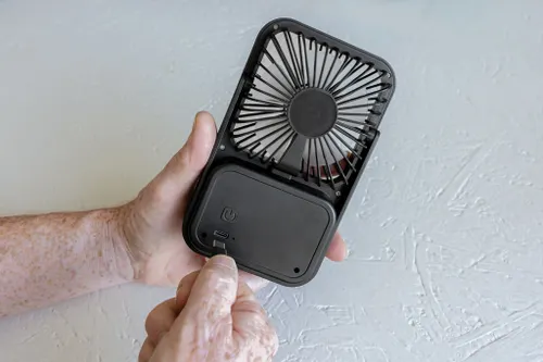 Ventilateur de bureau en plastique recyclé RCS Aervina - XD Collection